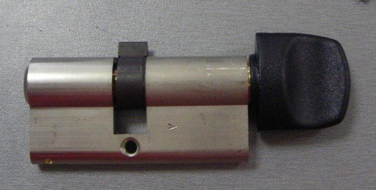 Vložka bezpečnostní s knoflíkem GUARD G330 27/K36 nikl (knoflík ČERNÝ) - Vložky,zámky,klíče,frézky Vložky cylindrické Vložky bezpečnostní